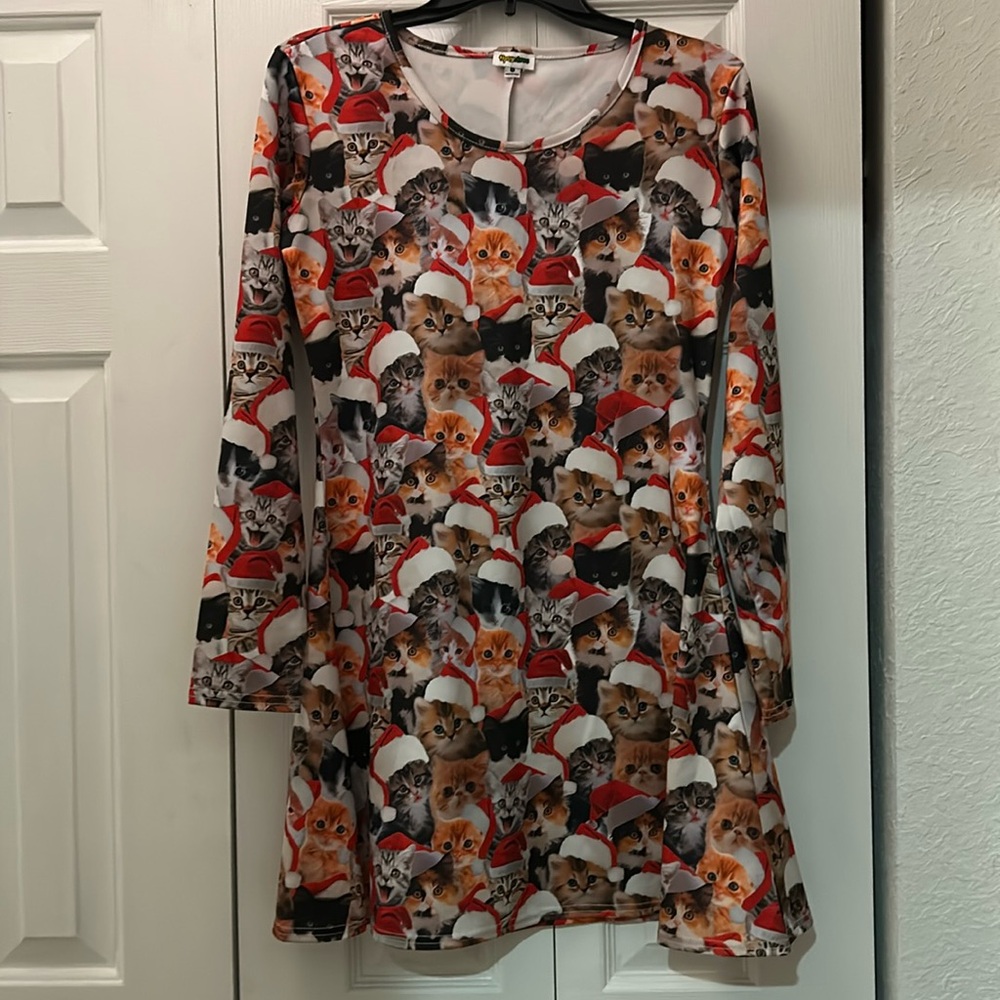Tispy Elves cat xmas dress